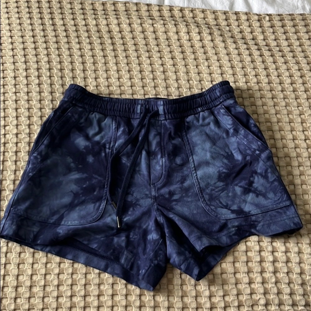 Athleta Farallon sweat short blue tie dye